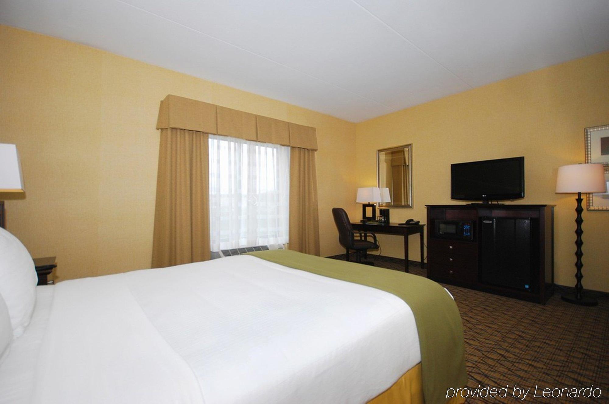 Holiday Inn Express And Suites Kittanning, An Ihg Hotel Ngoại thất bức ảnh