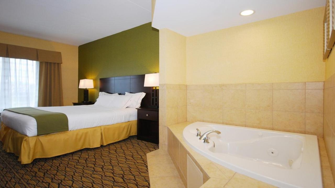 Holiday Inn Express And Suites Kittanning, An Ihg Hotel Ngoại thất bức ảnh