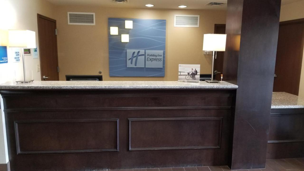 Holiday Inn Express And Suites Kittanning, An Ihg Hotel Ngoại thất bức ảnh